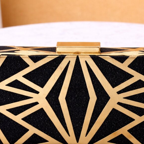 🖤✨ Black & Gold Geometric Clutch – Cariedo | Like New - Picture 4 of 5